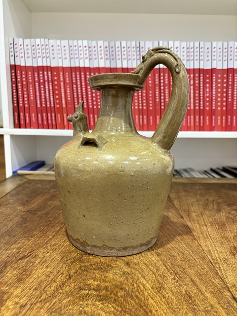 古玩陶瓷雞首執壺真品鑒賞圖