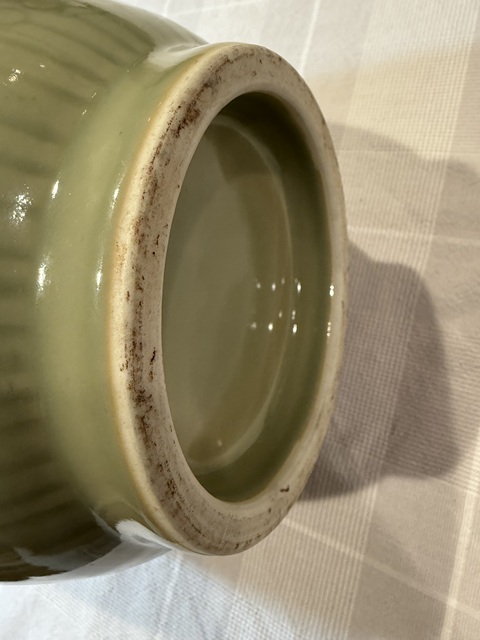 古玩陶瓷豆青釉燈籠瓶真品鑒賞圖