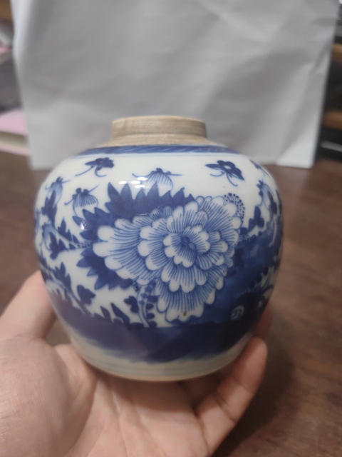 古玩陶瓷青花花碟紋罐真品鑒賞圖
