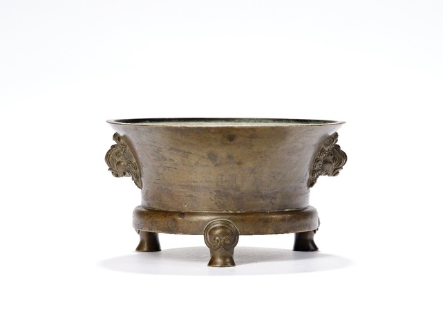 古玩銅器獸耳三足爐真品鑒賞圖