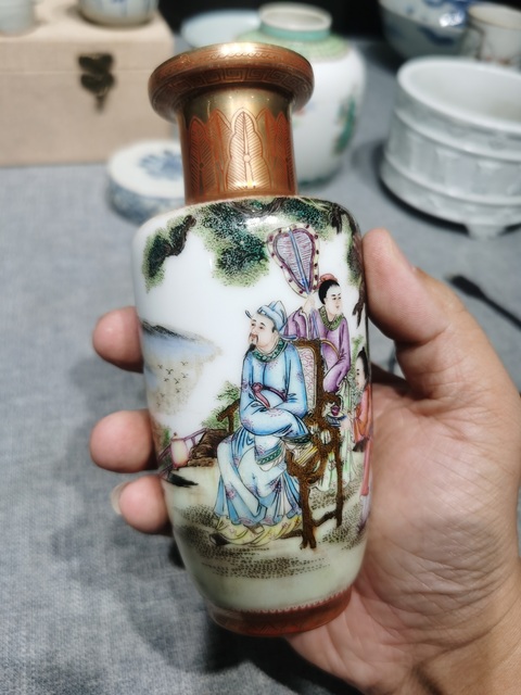 古玩陶瓷人物紋棒槌瓶真品鑒賞圖