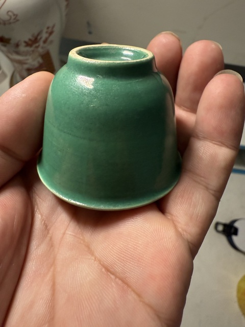 古玩陶瓷綠釉杯拍賣，當前價格3000元