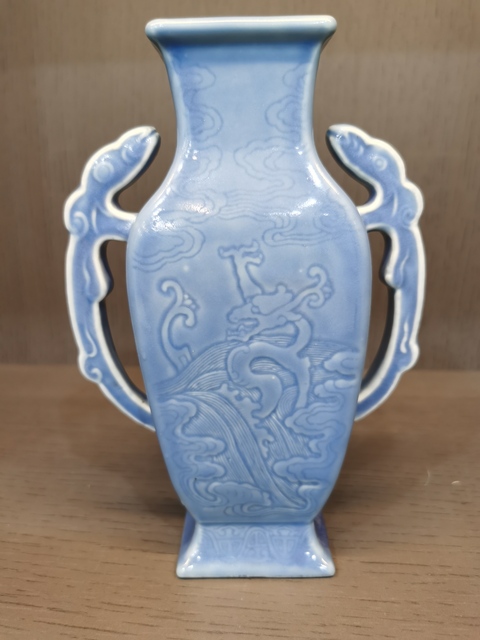 古玩陶瓷天藍釉雙兒瓶真品鑒賞圖