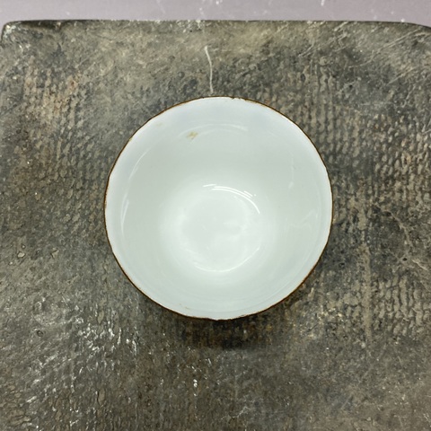 古玩陶瓷花卉詩紋青花杯真品鑒賞圖