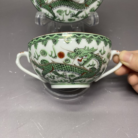 古玩陶瓷龍紋廣彩蓋杯真品鑒賞圖