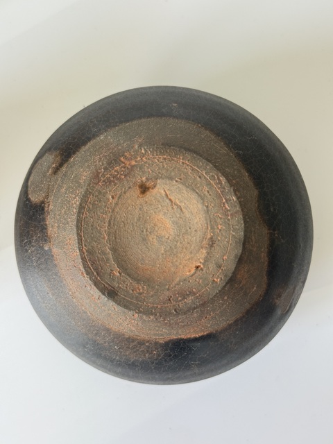 古玩陶瓷晚唐黑釉唇口罐真品鑒賞圖