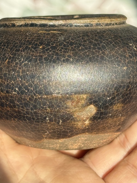 古玩陶瓷晚唐黑釉唇口罐真品鑒賞圖