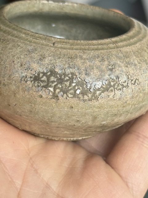 古玩陶瓷西晉越窯印花水盂真品鑒賞圖