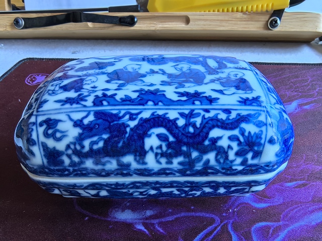 古玩陶瓷晚清仿明代青花蓋盒真品鑒賞圖