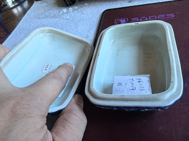 古玩陶瓷晚清仿明代青花蓋盒真品鑒賞圖