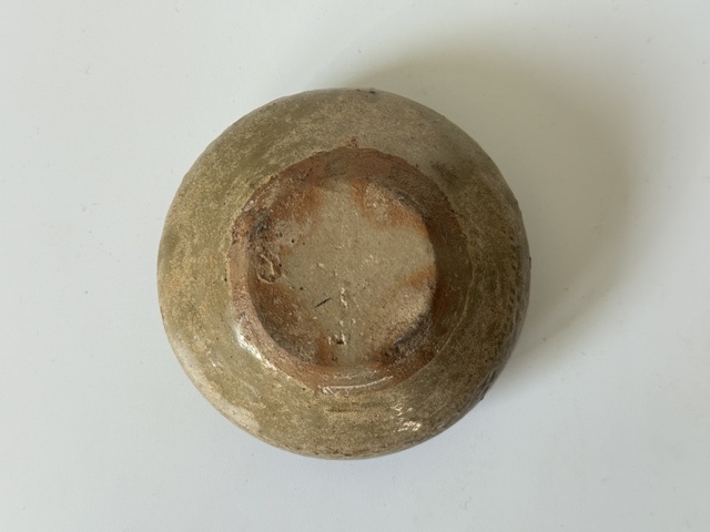 古玩陶瓷西晉越窯棱形紋飾水盂真品鑒賞圖