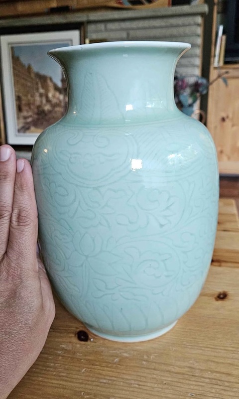 古玩陶瓷青釉瓶真品鑒賞圖