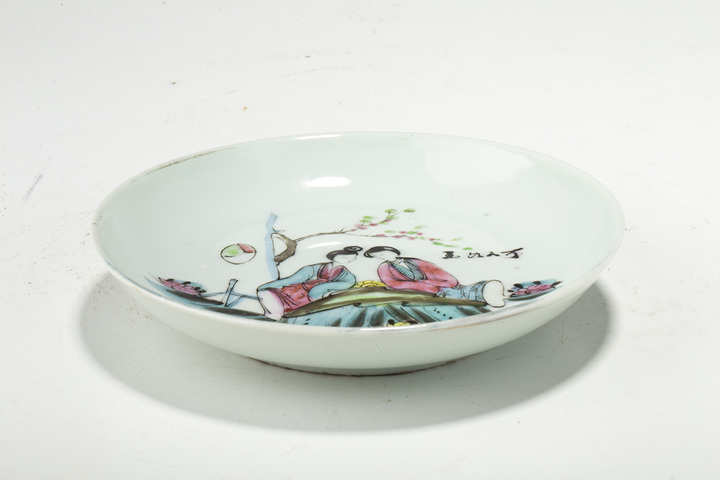 古玩陶瓷民國·粉彩桃花仕女紋盤
拍賣，當前價格0元