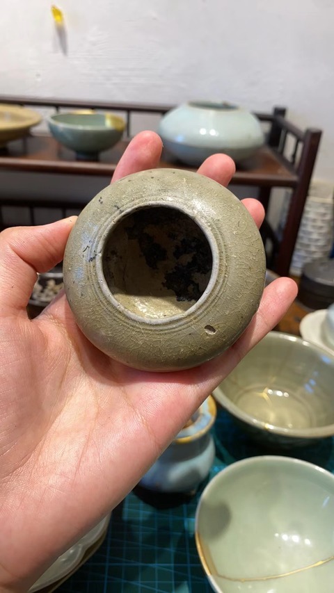 古玩陶瓷越窯青瓷水盂真品鑒賞圖