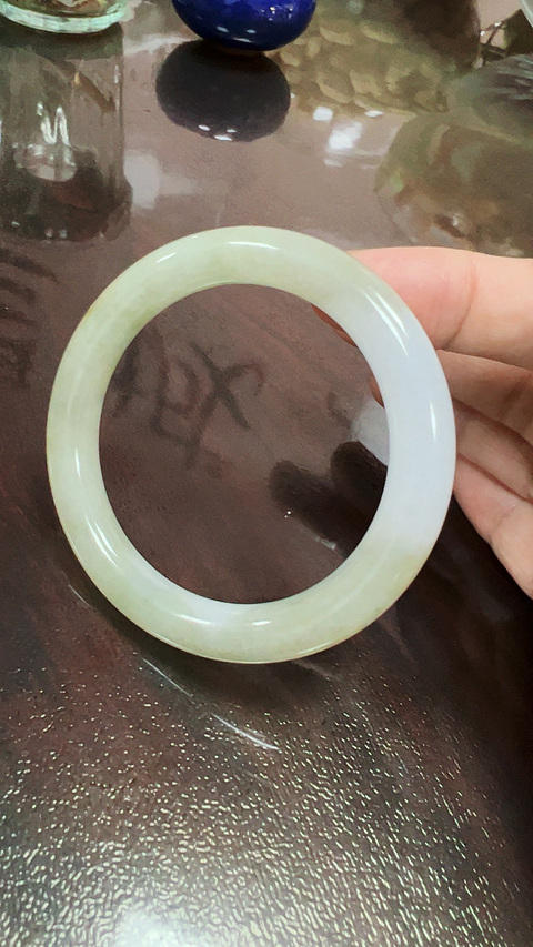 古玩玉器手鐲拍賣，當前價格2100元