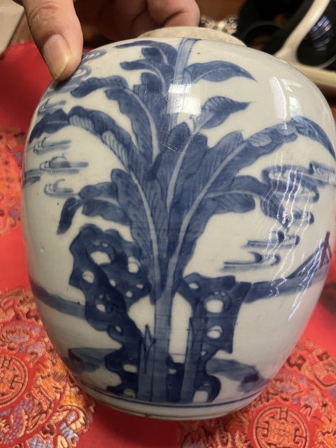 古玩陶瓷人物紋青花罐真品鑒賞圖