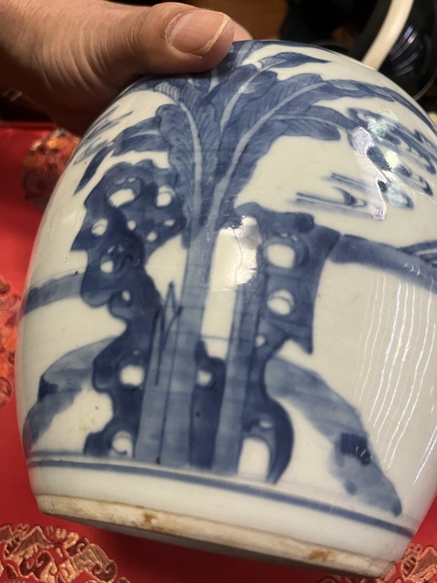 古玩陶瓷人物紋青花罐真品鑒賞圖