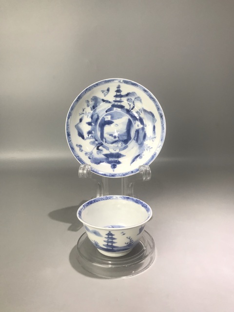 古玩陶瓷通景山水人物紋杯碟真品鑒賞圖