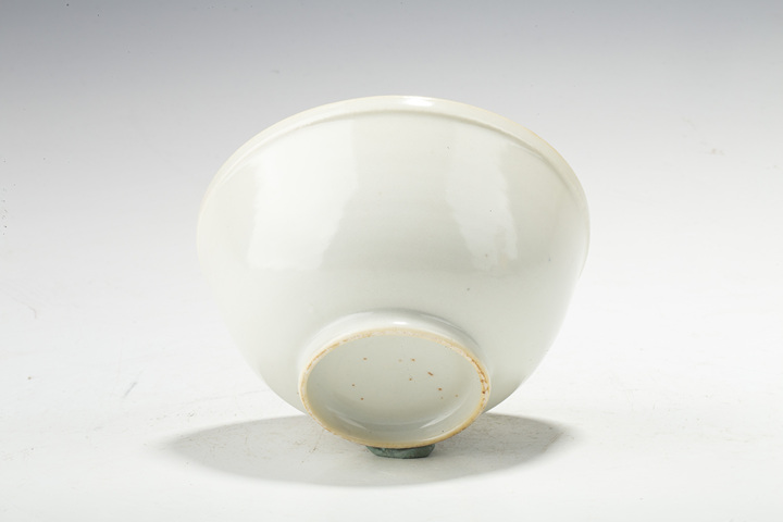 古玩陶瓷清早·白釉唇口碗真品鑒賞圖