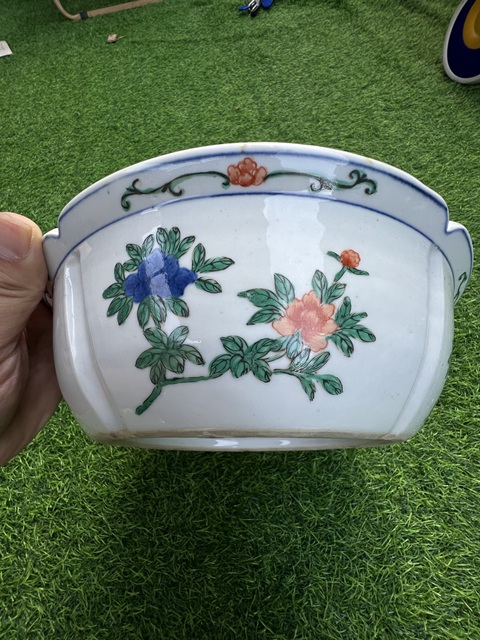 古玩陶瓷青花五彩龍紋盆真品鑒賞圖