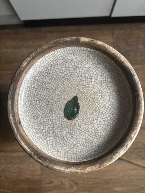 古玩陶瓷哥釉五彩八仙人物盤口瓶拍賣，當(dāng)前價(jià)格2888元