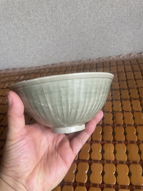 古玩陶瓷耀州窯宮式團菊碗真品鑒賞圖