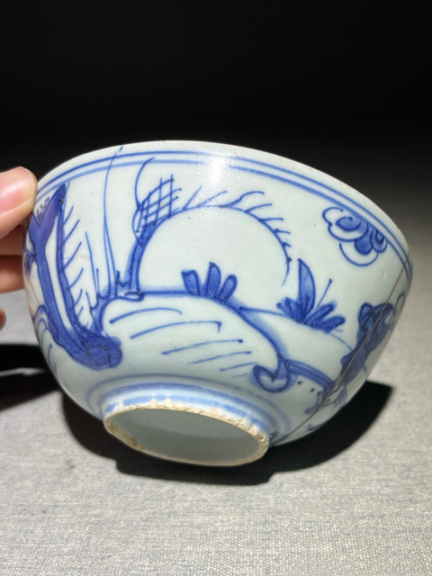 古玩陶瓷明·嘉靖高官厚祿三娘教子圖青花碗拍賣，當(dāng)前價格1800元