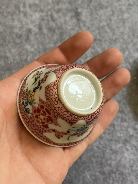 古玩陶瓷粉彩三娘教子圖杯碟真品鑒賞圖