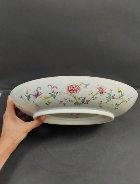 古玩陶瓷龍鳳紋粉彩盤真品鑒賞圖