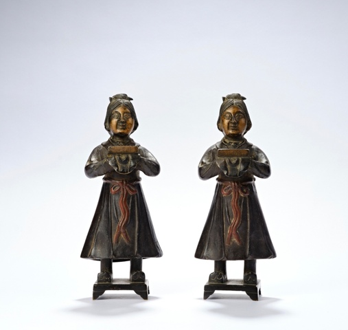 古玩銅器侍女一對真品鑒賞圖