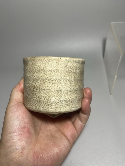 古玩陶瓷漳州窯哥釉三足爐拍賣，當前價格0元