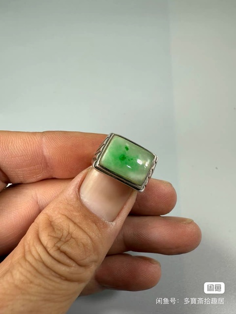 古玩玉器戒指真品鑒賞圖