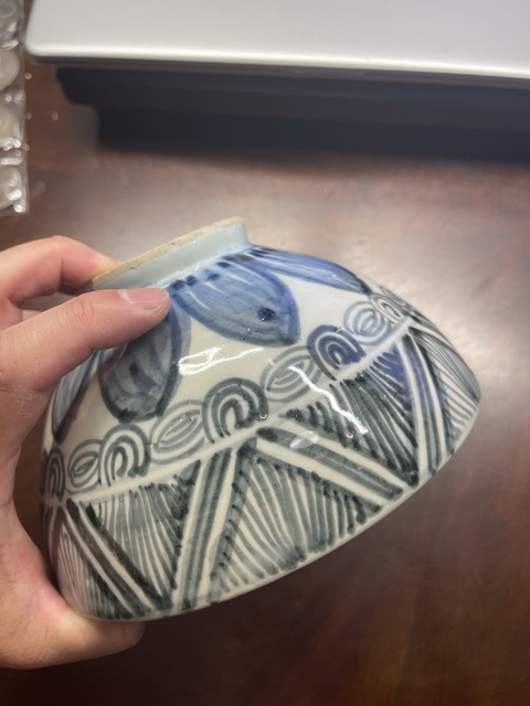 古玩陶瓷青花雞心碗真品鑒賞圖