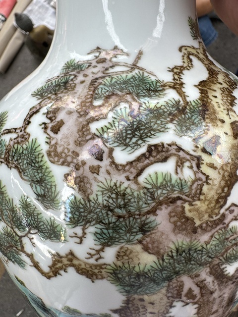 古玩陶瓷馬紋瓶真品鑒賞圖