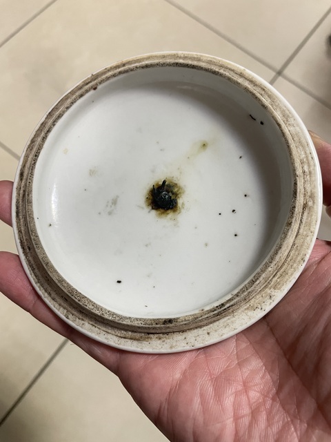 古玩陶瓷花卉紋粉彩蓋子真品鑒賞圖