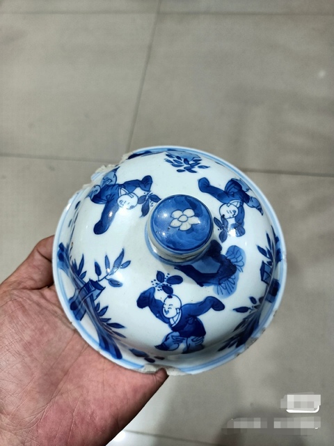 古玩陶瓷青花嬰戲圖罐蓋真品鑒賞圖