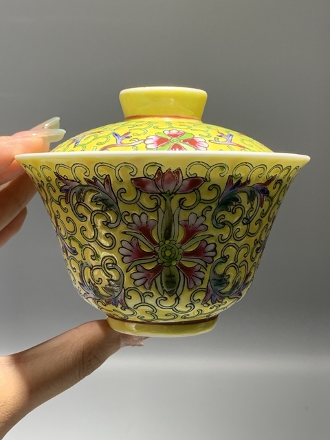 古玩陶瓷粉彩蓋碗真品鑒賞圖
