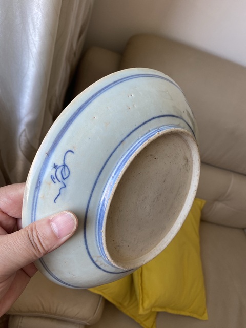 古玩陶瓷青花壽字紋盤真品鑒賞圖