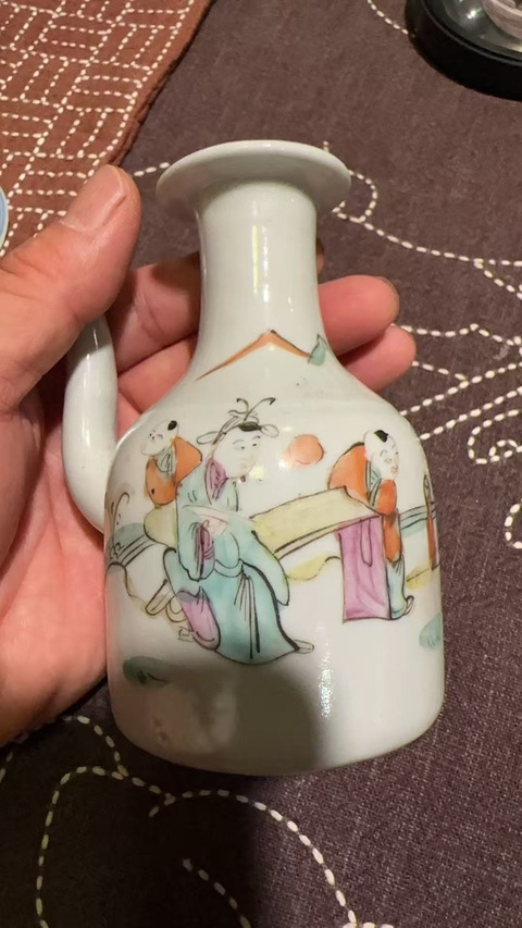 古玩陶瓷粉彩人物故事紋酒壺真品鑒賞圖