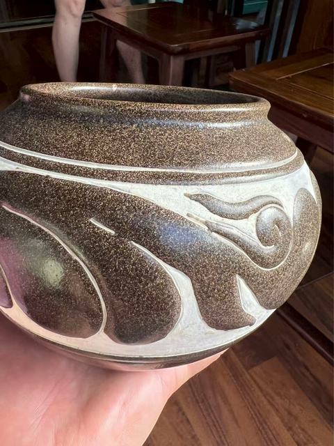 古玩陶瓷剔花罐真品鑒賞圖