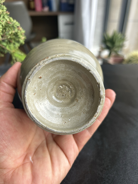 古玩陶瓷五代耀州青瓷花口尊真品鑒賞圖