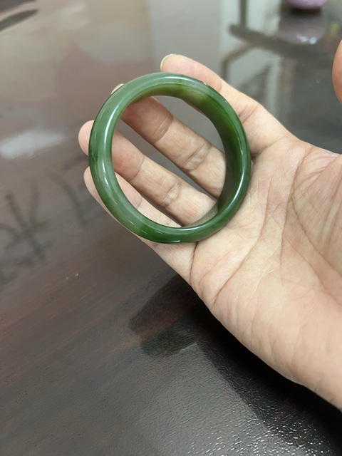 古玩玉器手鐲真品鑒賞圖
