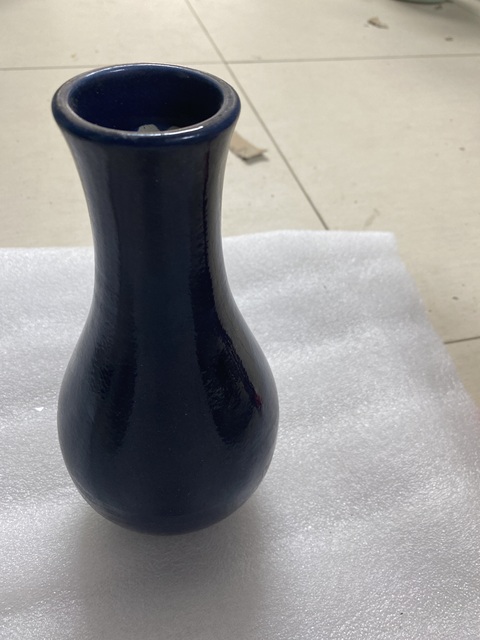 古玩陶瓷藍釉瓶真品鑒賞圖