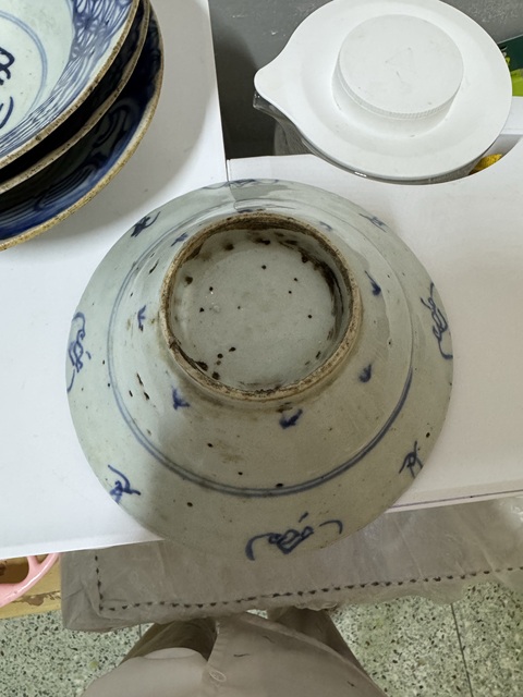 古玩陶瓷青花折腰碗真品鑒賞圖