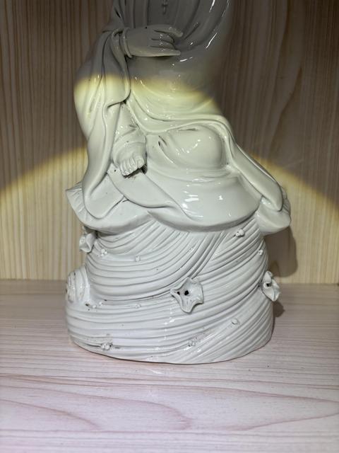 古玩陶瓷德化白瓷觀音瓷塑像真品鑒賞圖