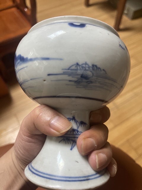 古玩陶瓷山水紋青花豆真品鑒賞圖