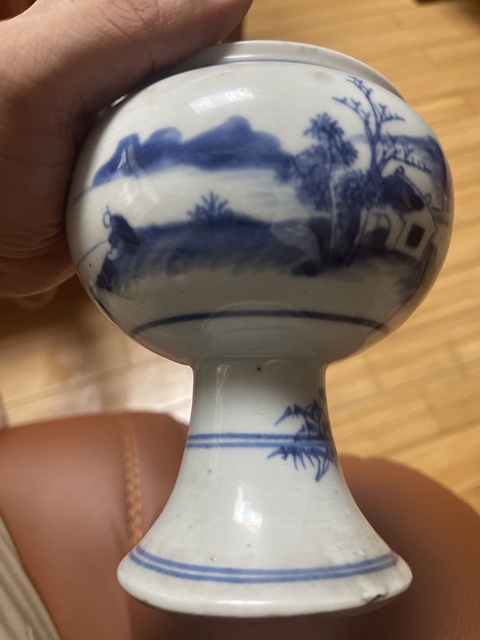 古玩陶瓷山水紋青花豆真品鑒賞圖