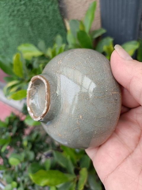 古玩陶瓷龍泉青瓷芒口盞真品鑒賞圖
