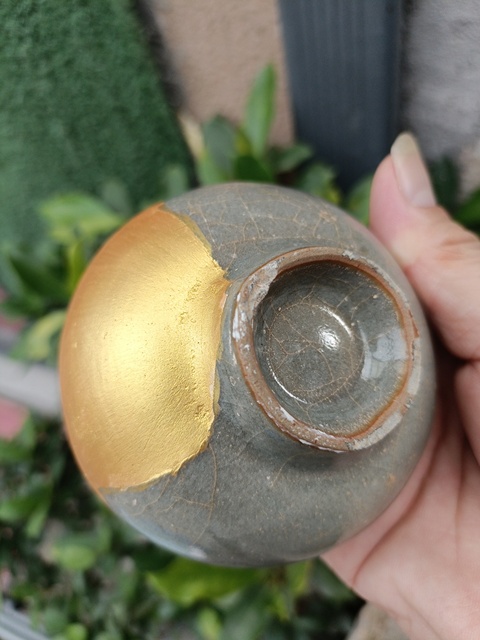 古玩陶瓷龍泉青瓷芒口盞真品鑒賞圖