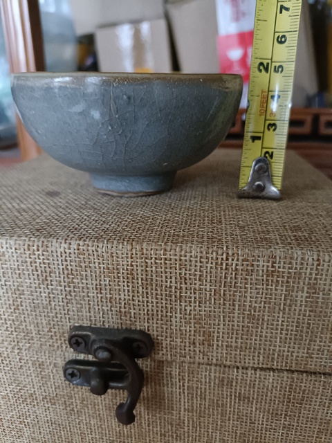 古玩陶瓷龍泉青瓷芒口盞真品鑒賞圖